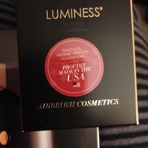 Luminess Airbrush Cosmetics - Touchless Foundation